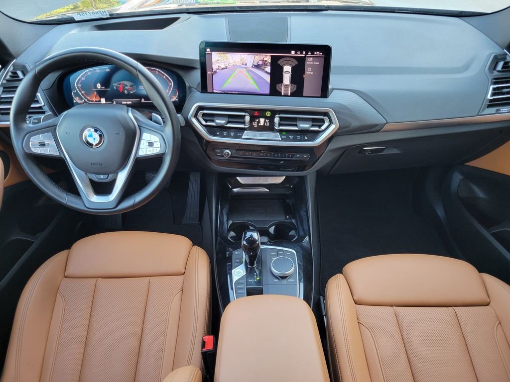 Used 2024 Jet Black BMW sDrive30i image 10