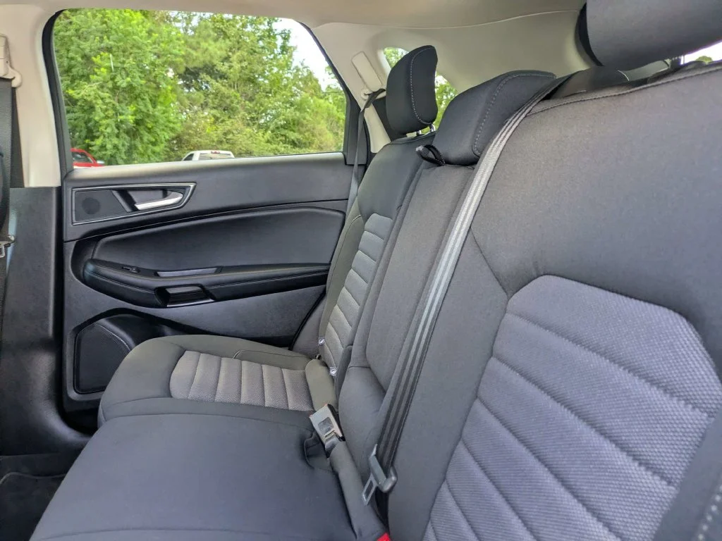 Used 2024 Silver Ford SE image 14
