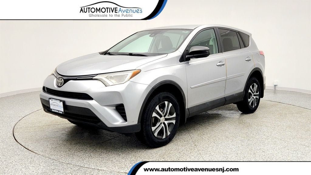 2018 Toyota RAV4 LE