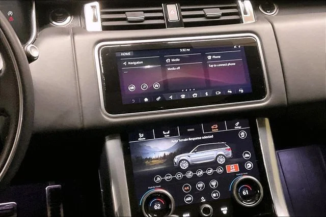 Used 2022  Land Rover HSE Dynamic image 5