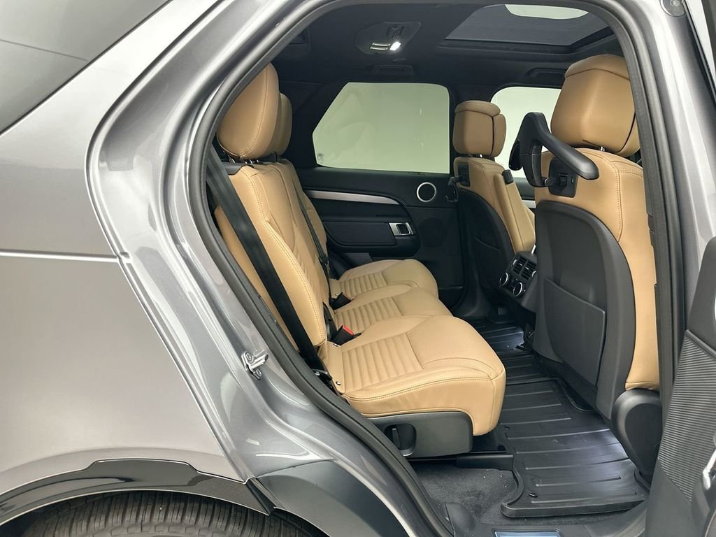 New 2026 Eiger Grey Metallic Land Rover Gemini Edition image 15