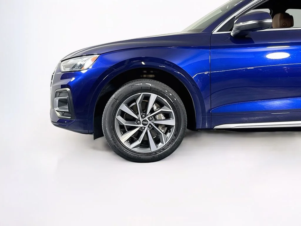 Used 2021 Navarra Blue Metallic Audi 45 Premium Plus image 23