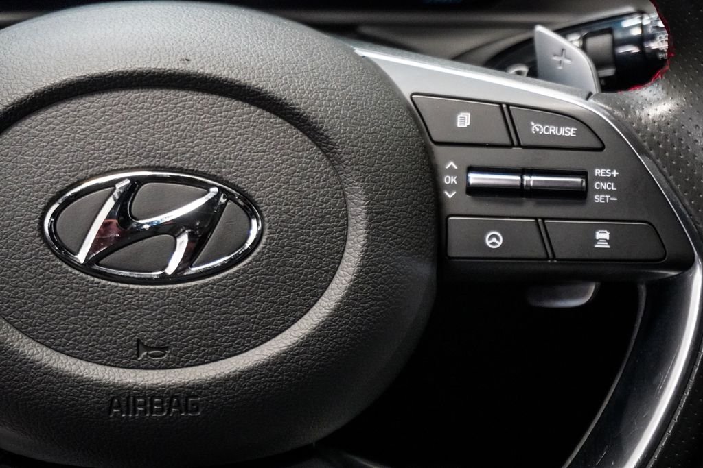 Used 2021 Gray Hyundai SEL Plus image 16