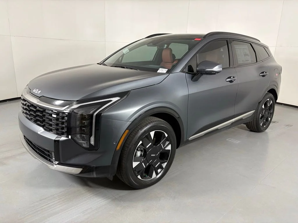 New 2026 Shadow Matte Gray Kia SX Prestige image 4