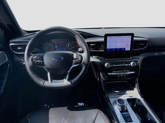 Used 2023 White Metallic Ford ST-Line image 21