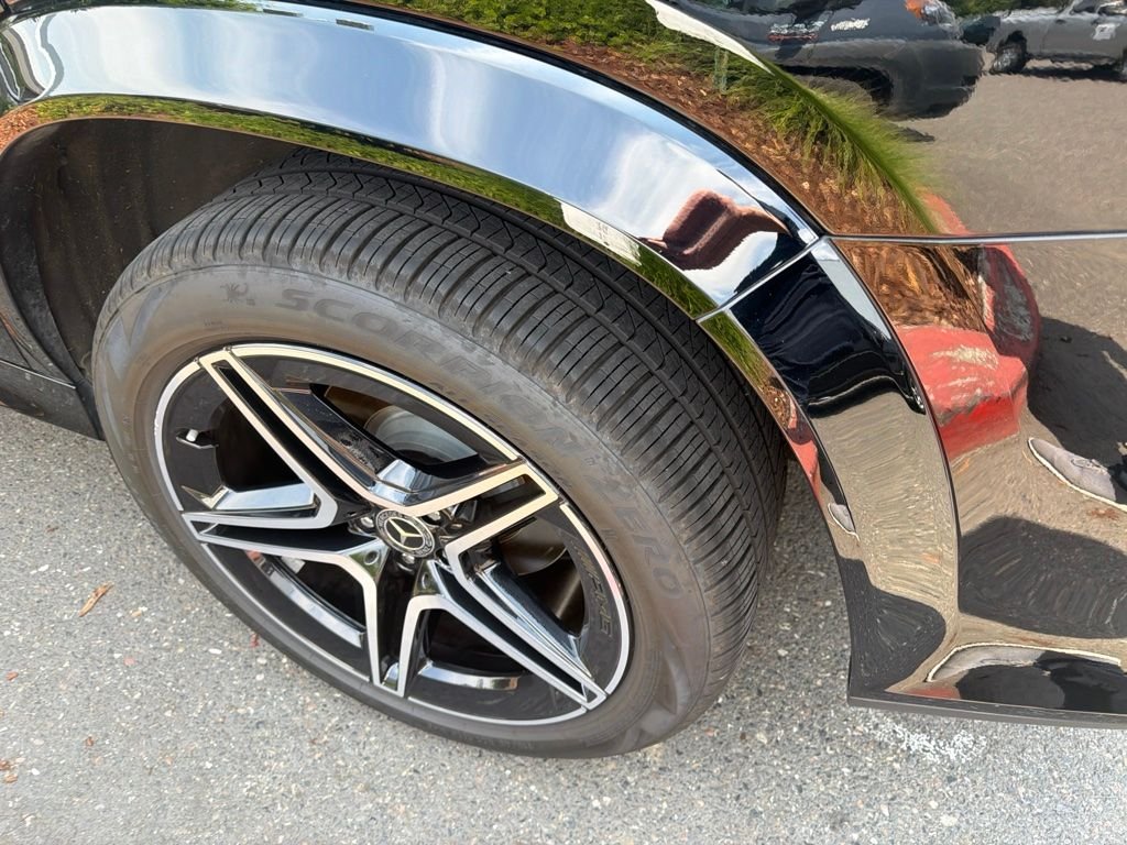 Used 2022  Mercedes-Benz GLS 450 image 7