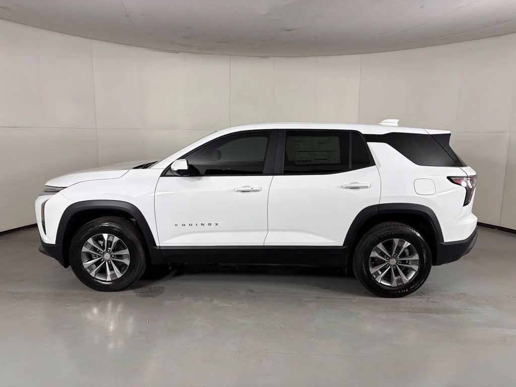 New 2027 Summit White Chevrolet LT image 6