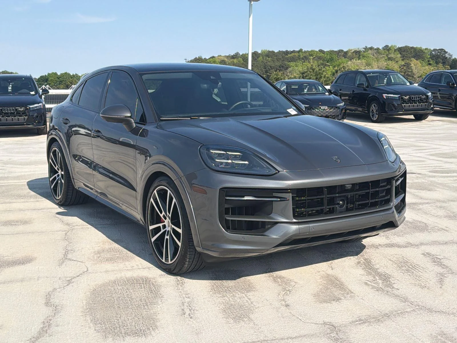 Used 2024 Black Porsche S E-Hybrid image 3