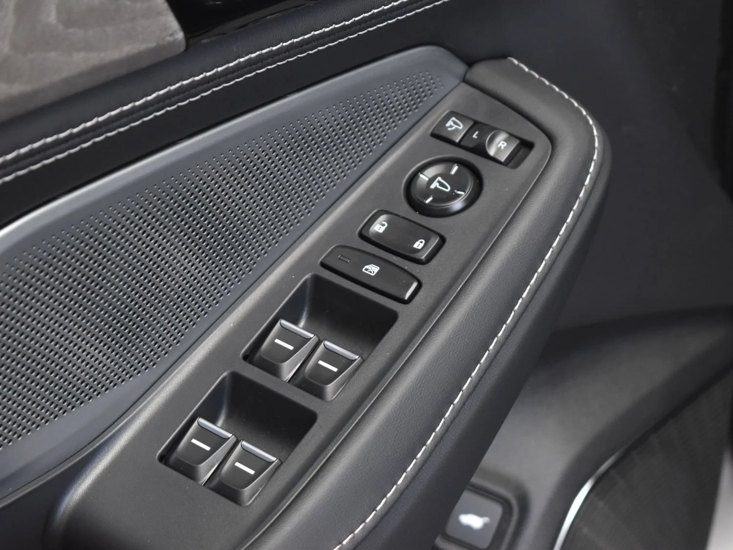 New 2026 Gray Acura w/Advance Package image 8
