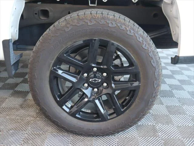 2025 Chevrolet Silverado 1500 Custom Trail Boss - Photo 12