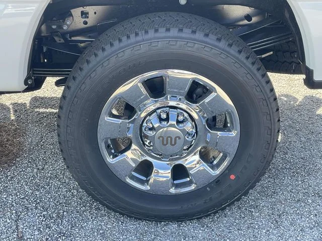 New 2026 White Ford King Ranch image 21