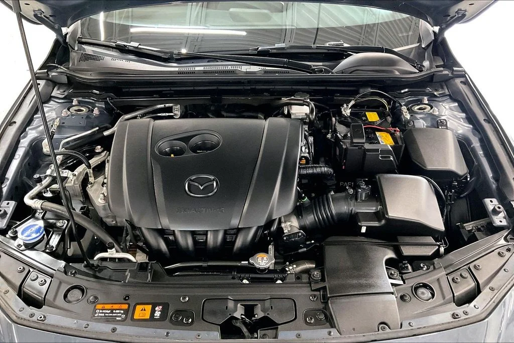 Used 2026 Gray Mazda 2.5 S Carbon Edition image 9