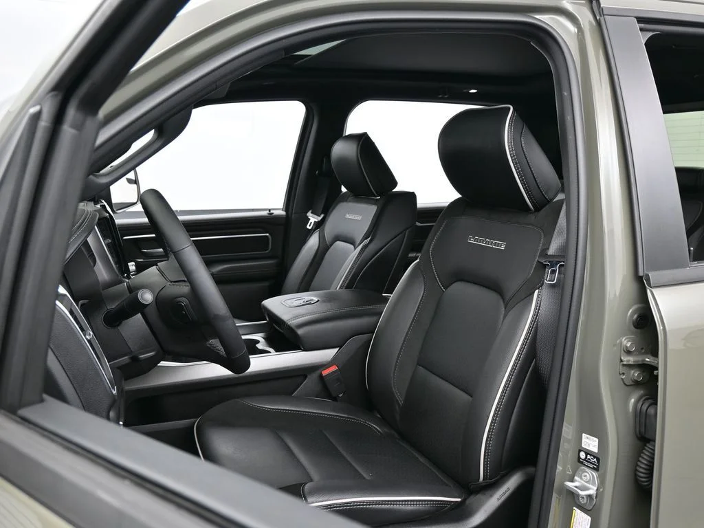 Used 2026 Canyon Lake Ram Laramie image 9