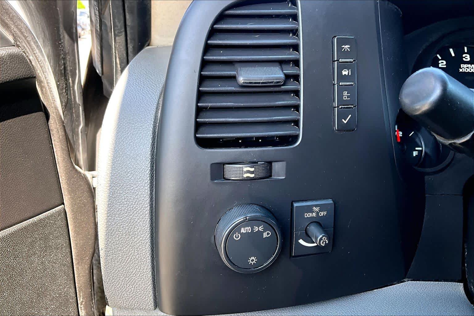 Used 2012 MOCHA STEEL METALLIC Chevrolet LS image 33
