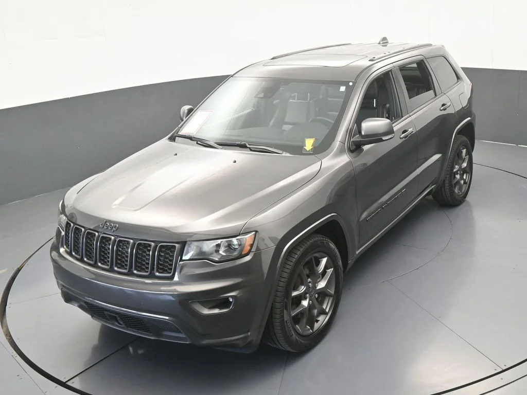 Used 2021 Granite Crystal Metallic Clearcoat Jeep Limited image 45