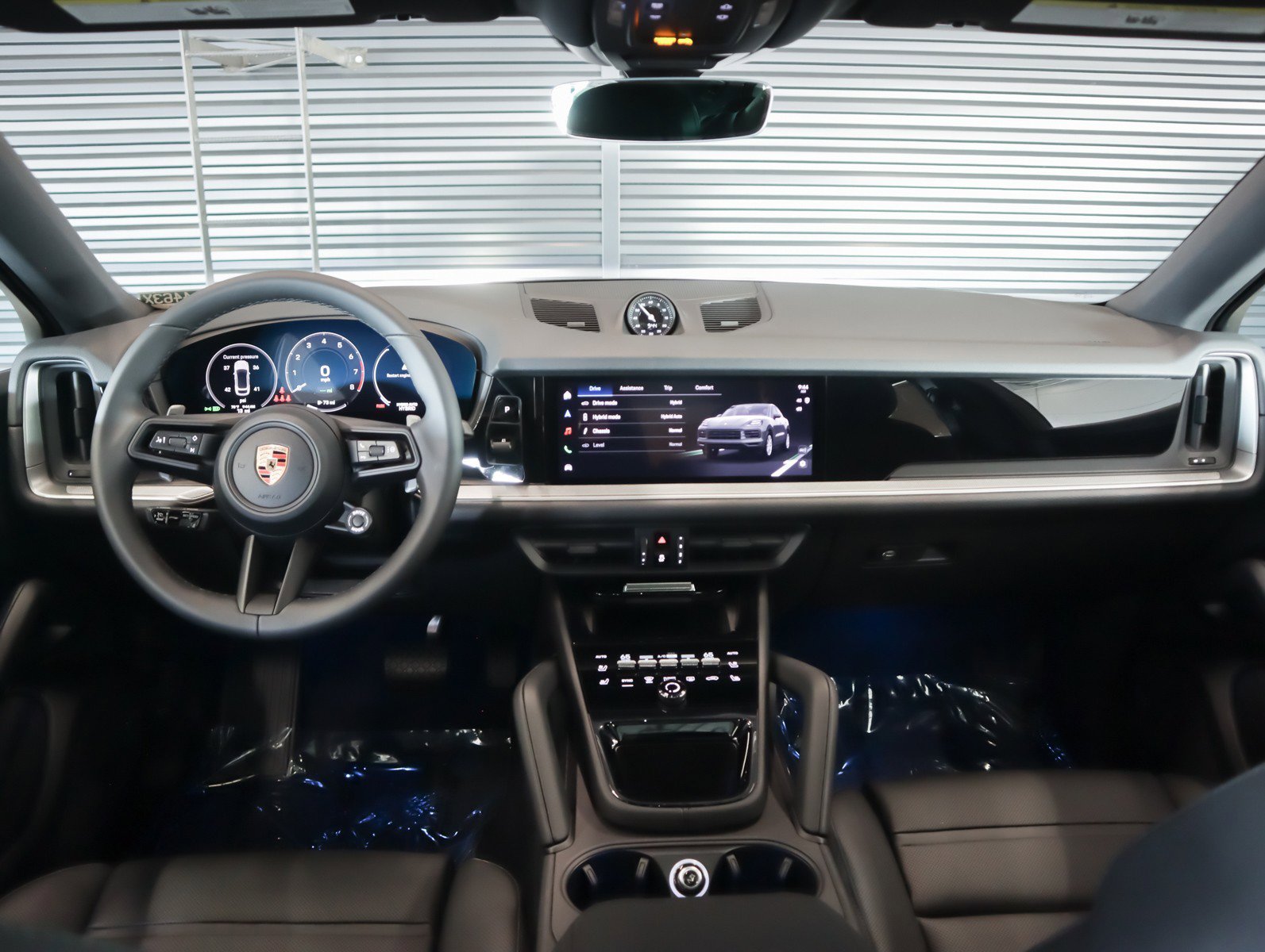2026 Porsche Cayenne Coup E-Hybrid - Photo 14