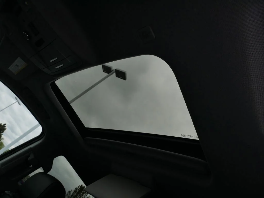 Used 2019 Gray Chevrolet Premier image 32