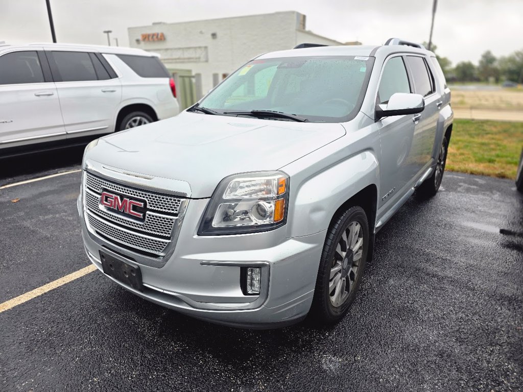 Used 2017 Quicksilver Metallic GMC Denali image 1