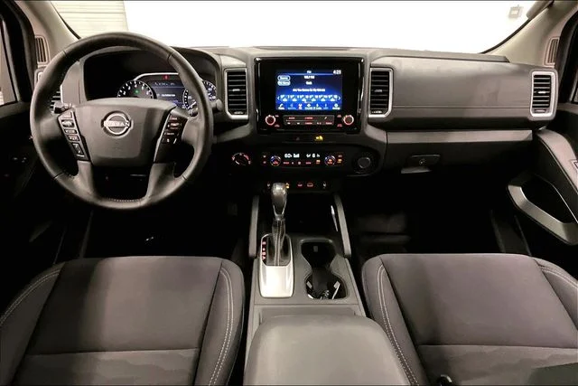 Used 2022 Super Black Nissan SV image 18
