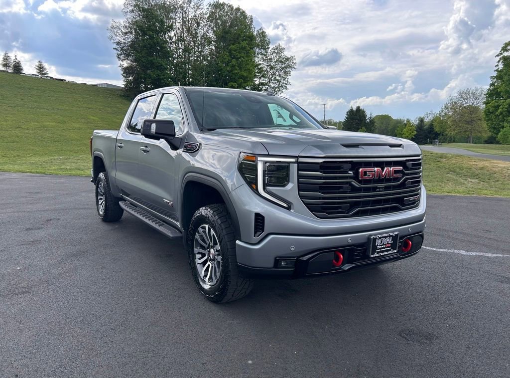 2023 GMC Sierra 4WD Crew Cab Short Box AT4's photo