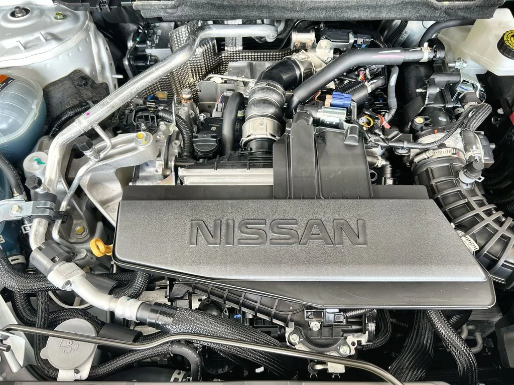 New 2026 Everest White Pearl TriCoat / Super Black Two-tone Nissan Platinum image 18