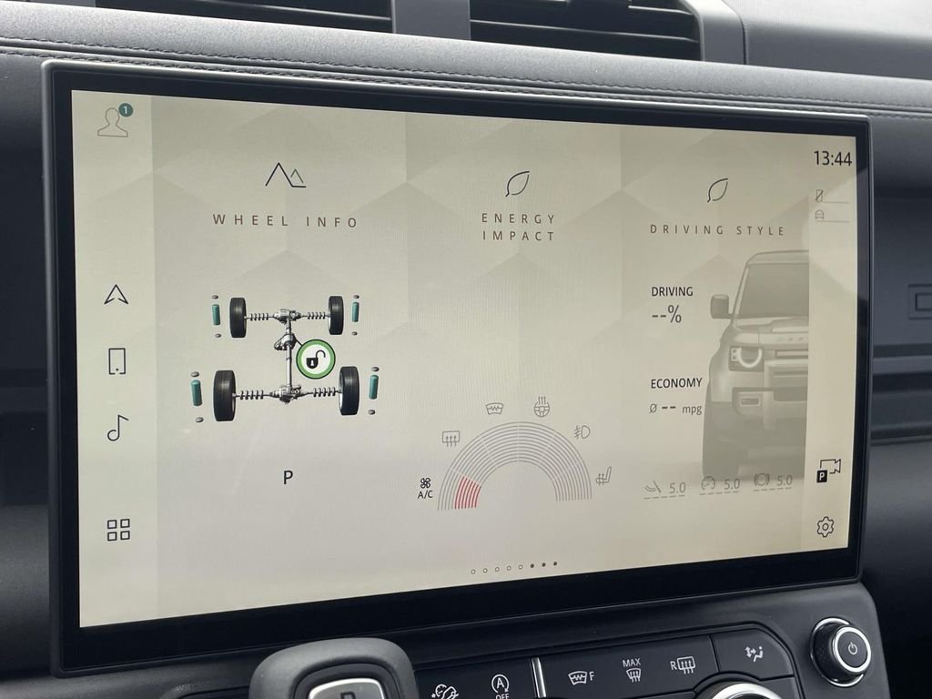 New 2026 Carpathian Grey Land Rover S image 23