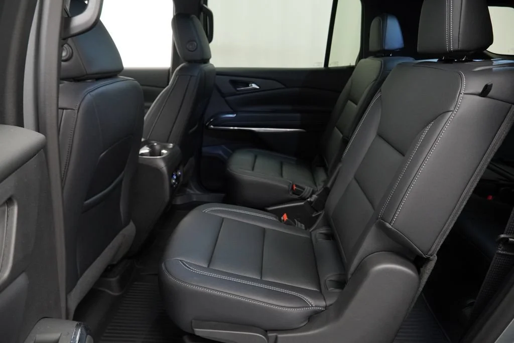 2026 Chevrolet Traverse LT - Photo 12