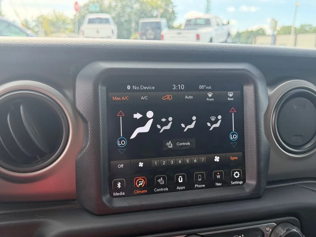Used 2021 Black Jeep Unlimited Sport S image 23