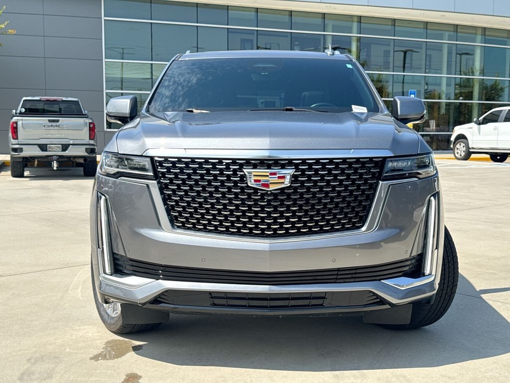 Used 2022 Gray Cadillac Premium image 4