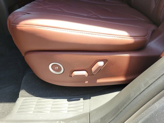 2025 GENESIS GV80 Prestige - Photo 11