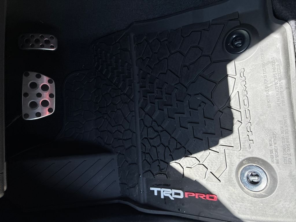2026 Toyota Tacoma TRD Pro - Photo 33