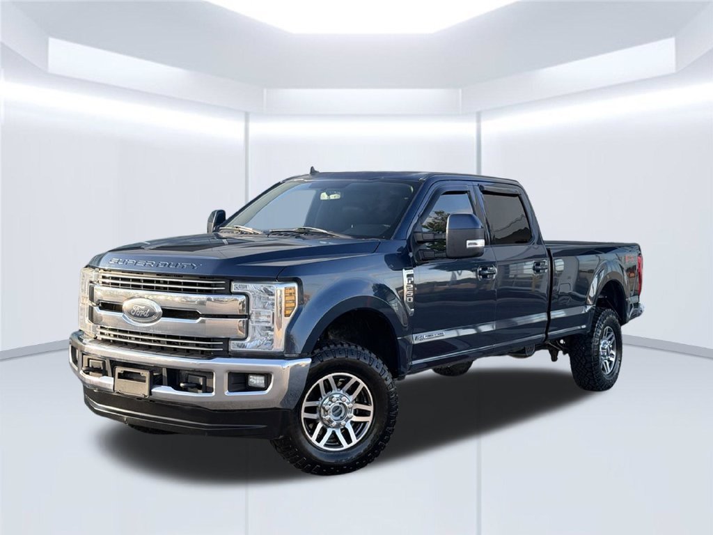 Used 2019 Blue Ford Lariat image 1