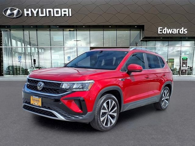 2023 Volkswagen Taos 1.5T SE 4Motion's photo