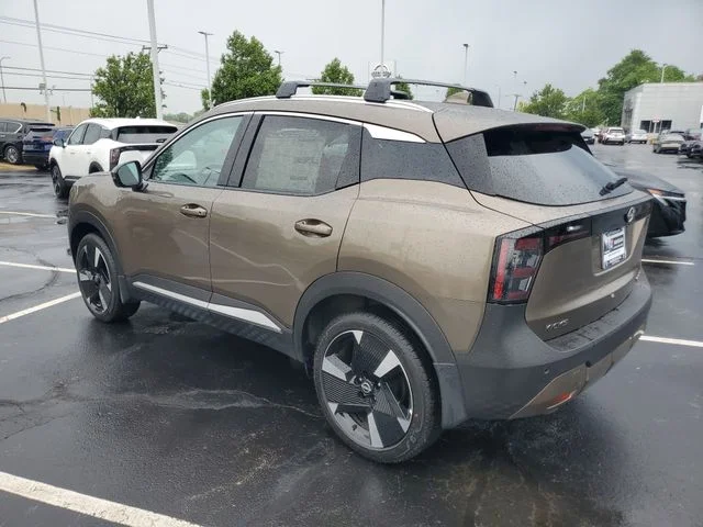 Used 2025 Brown Nissan SR image 4
