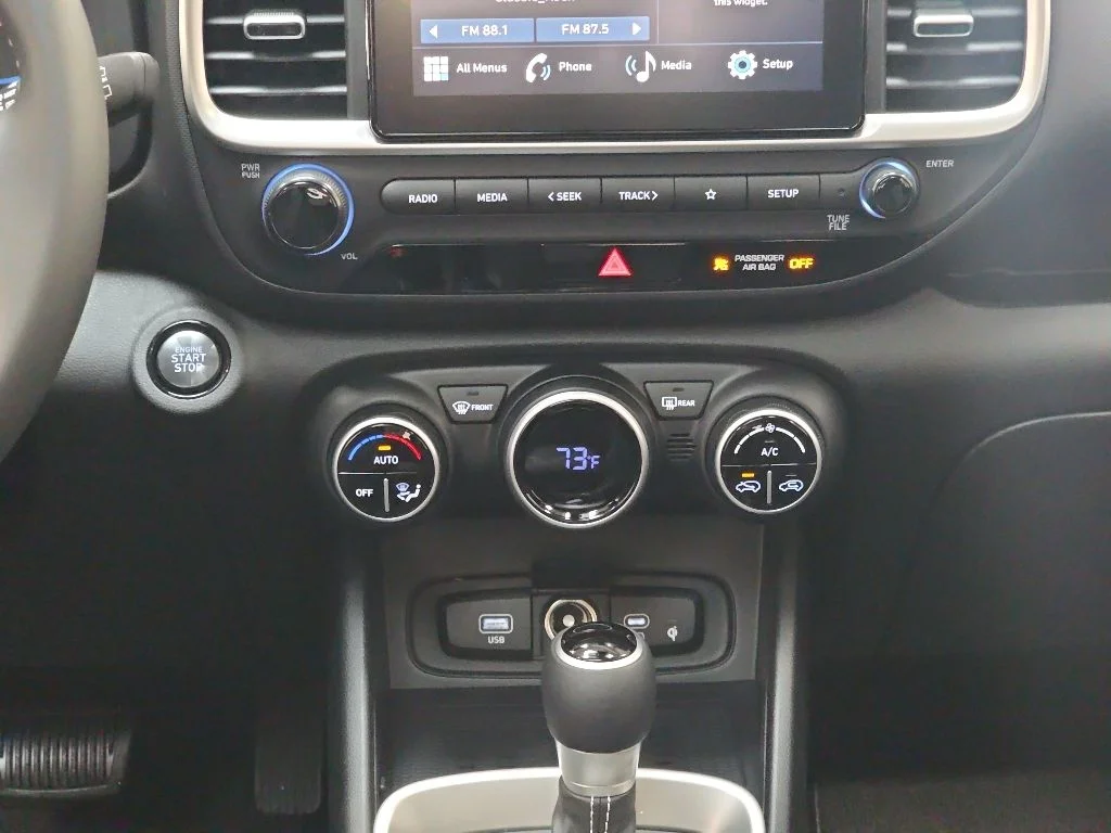 Used 2026 Lunar White Hyundai SEL image 20