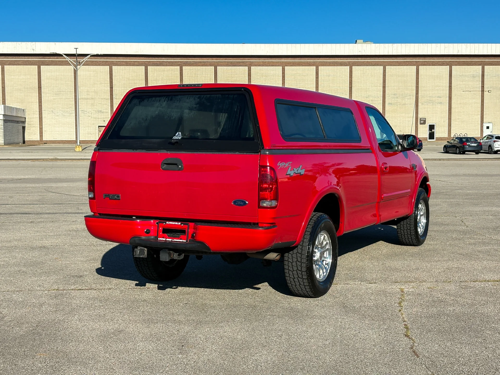 Used 2002 Red Ford XLT image 10