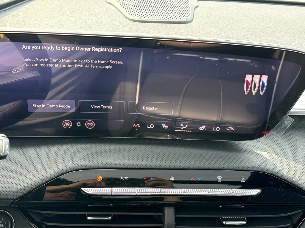 2027 Buick Enclave Preferred - Photo 21