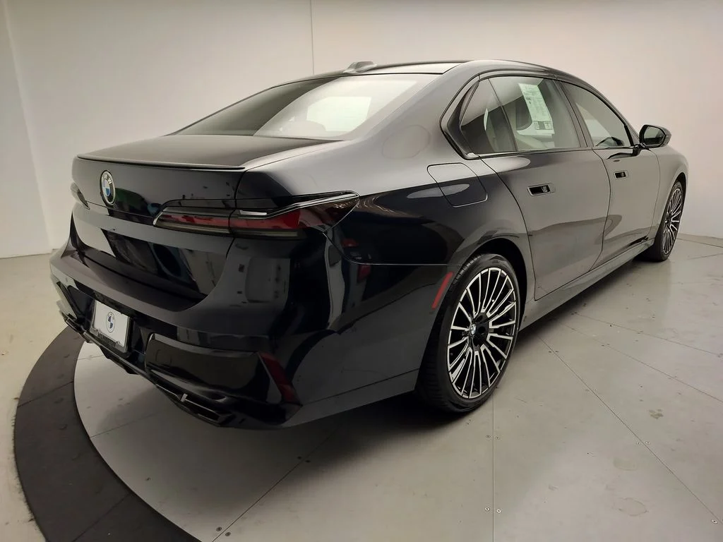 Certified Used 2025 Carbon Black Metallic BMW 760i xDrive image 3
