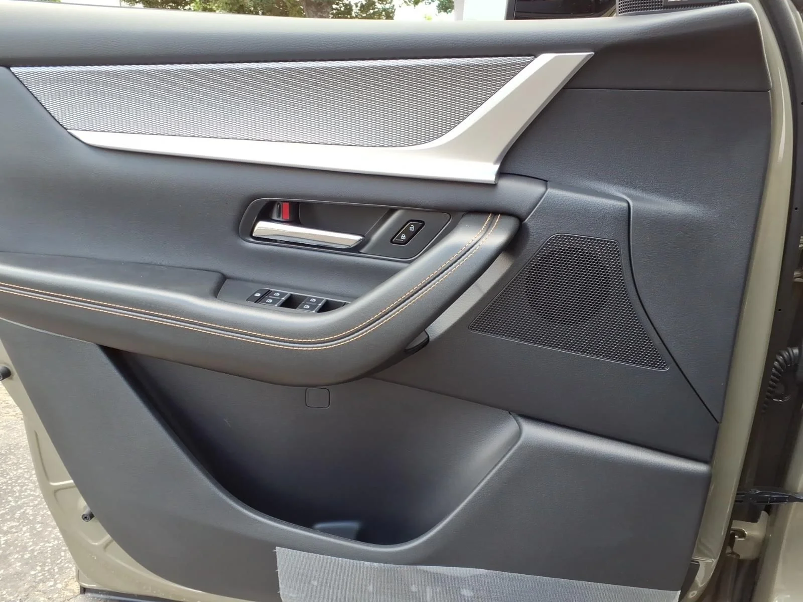 2026 Mazda CX-70 Premium Package - Photo 23