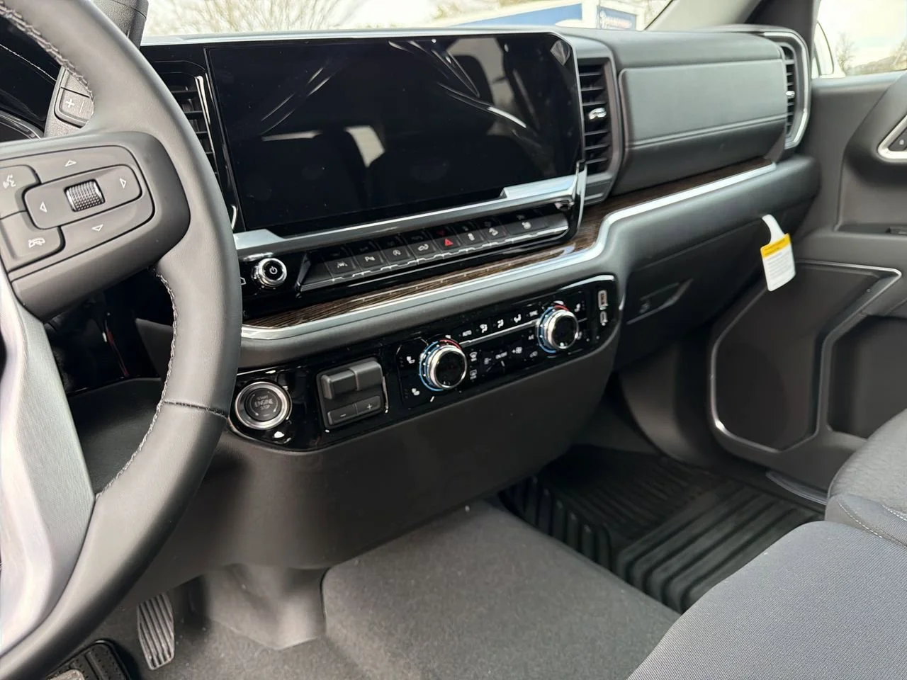 New 2026 Summit White GMC SLE image 11