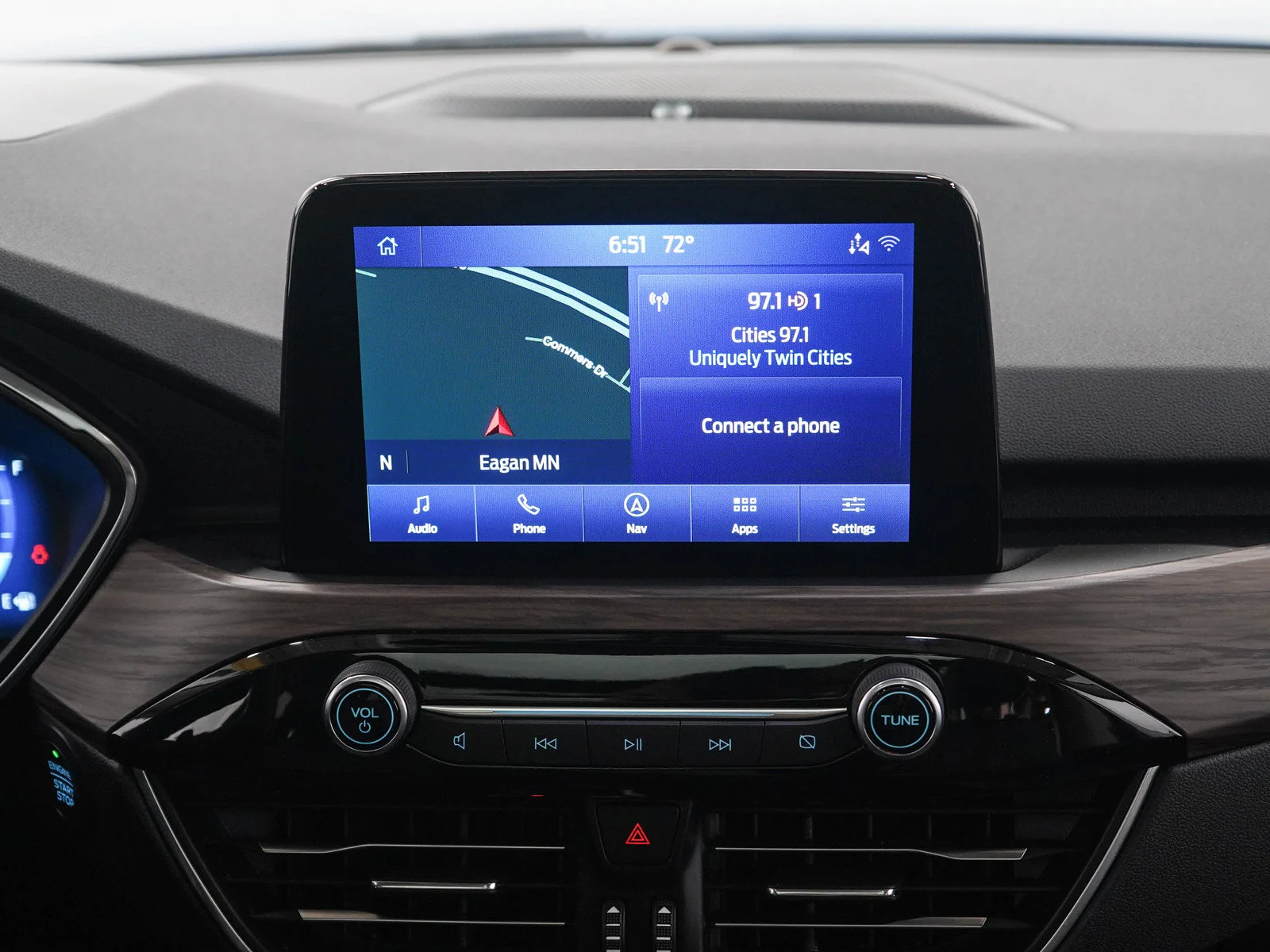 Used 2020 Blue Ford Titanium image 14