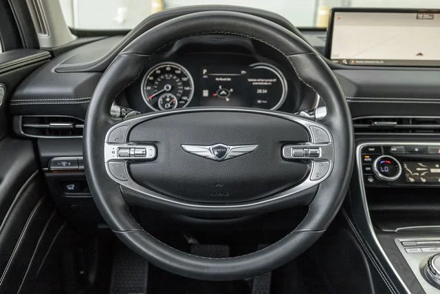 Used 2024 Makalu Gray Genesis 3.5T image 9