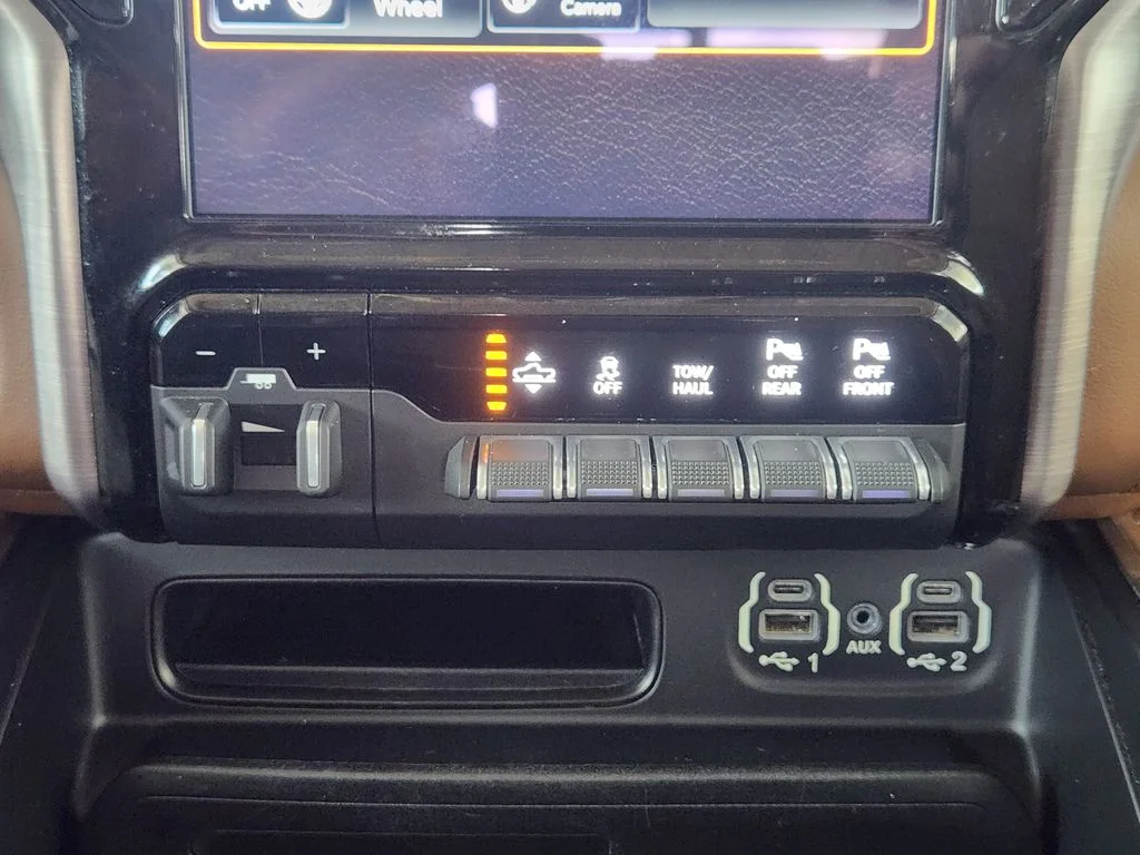 Used 2020 White Ram Limited image 20