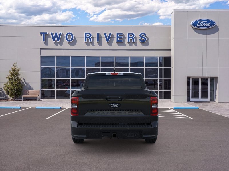 New 2025 Shadow Black Ford Lobo™ image 5