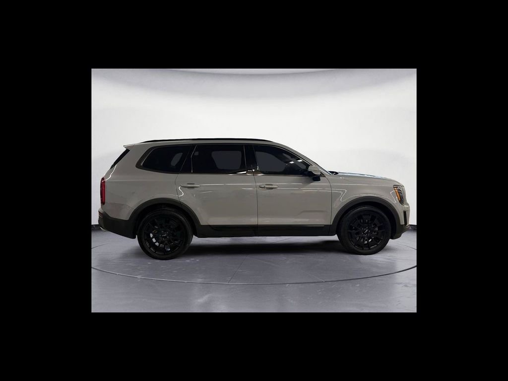 Used 2022 Gray Kia SX image 7