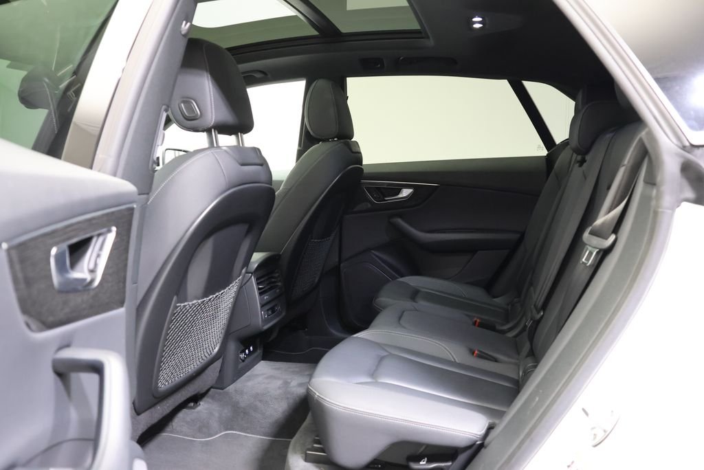 Used 2019 Glacier White Audi 3.0T Premium image 41