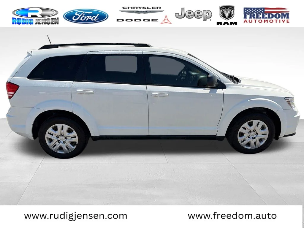 Used 2018 White Dodge SE image 6