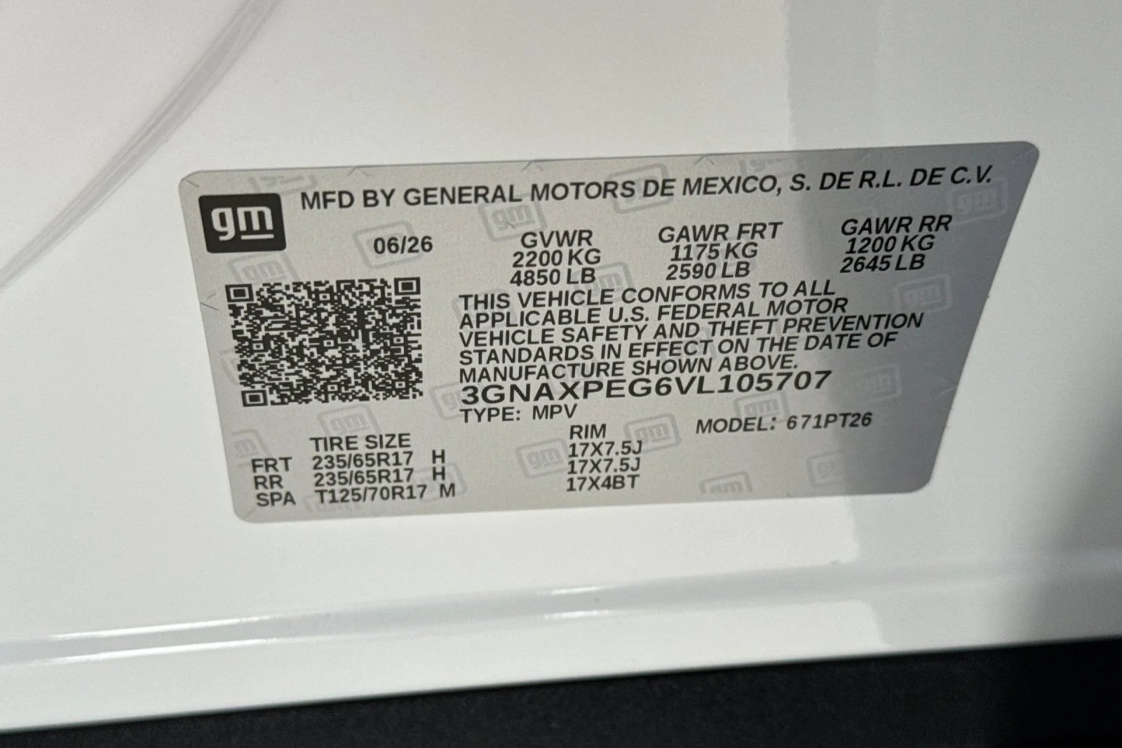 2027 Chevrolet Equinox LT - Photo 28