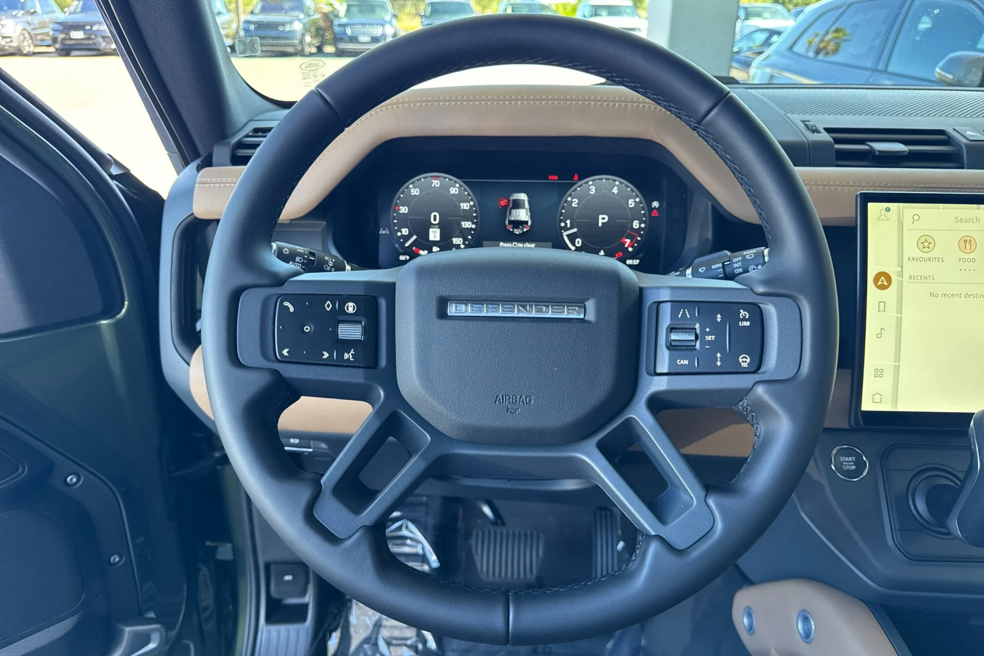 New 2026 Woolstone Green Land Rover X-Dynamic SE image 26