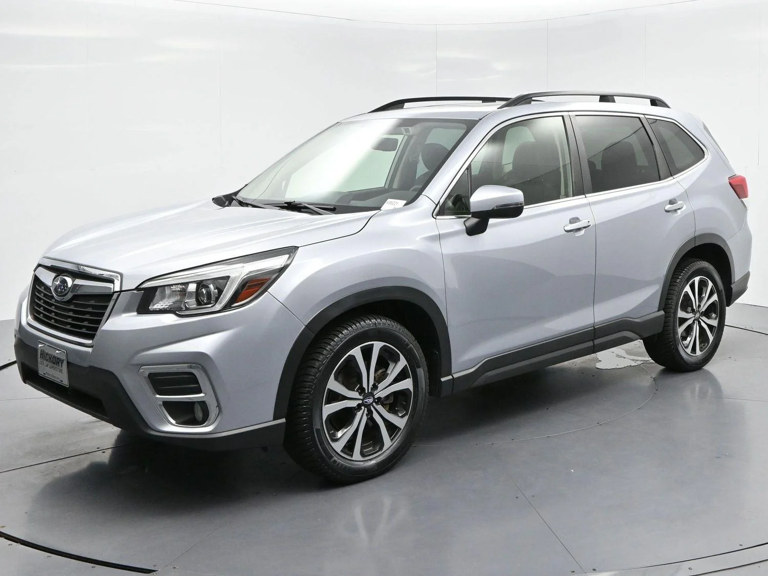 Used 2020 Ice Silver Metallic Subaru Limited image 3